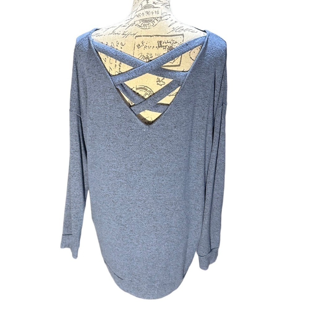 Cupio Blue Sweater - Sweatshirt Size Large - Picture 4 of 6